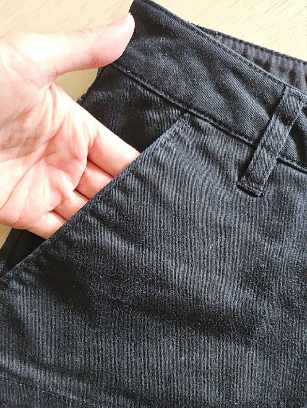 Volcom Black Low Rise Shorts - Picture 9 of 14